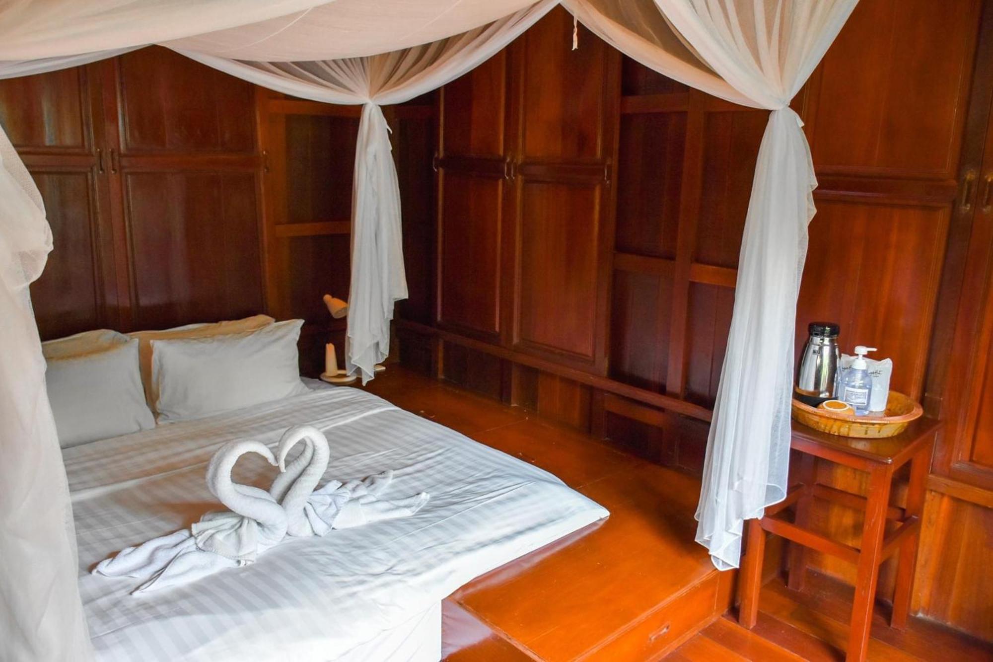 Sugar Hut Resort&restaurant 3*