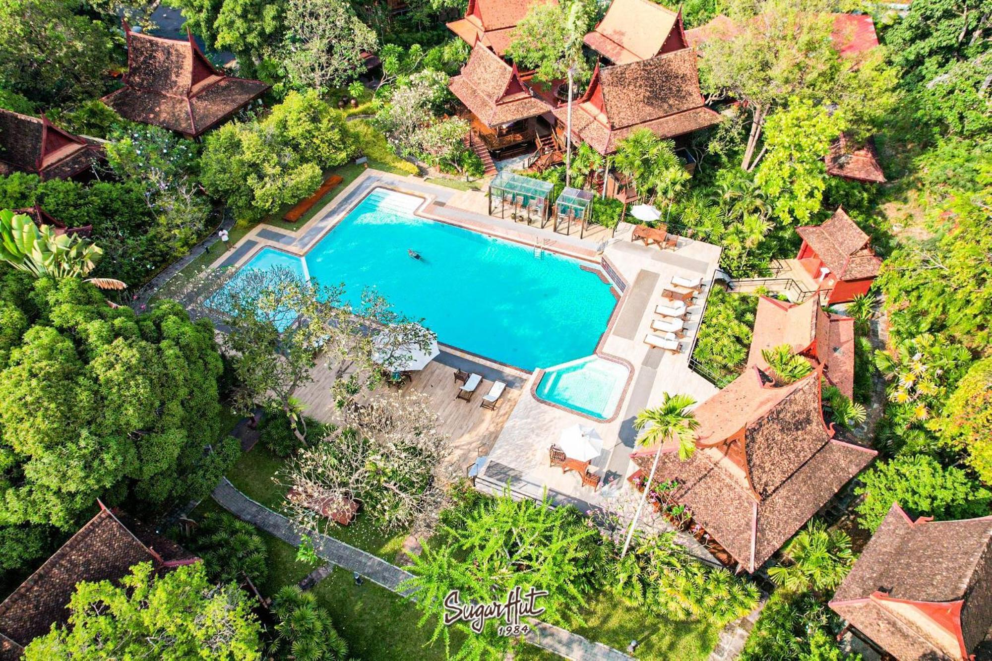 Sugar Hut Resort&restaurant Resort